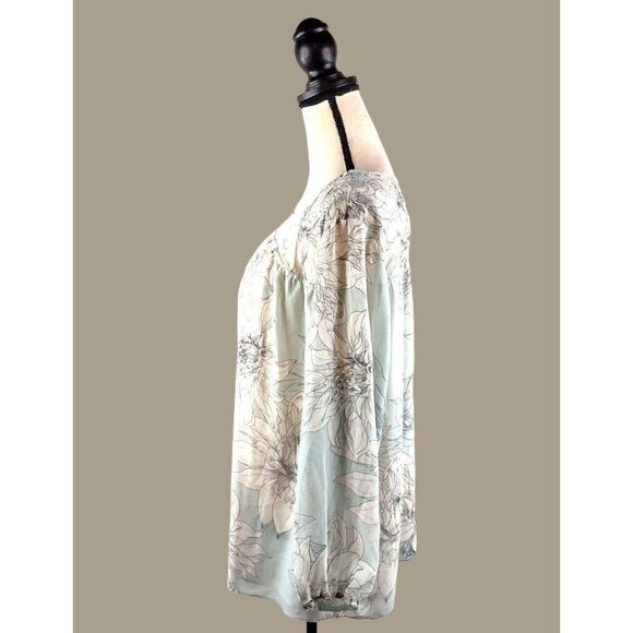 Vince Camuto Light Green and Cream Floral Blouse Size 1X - Picture 5 of 11